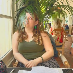 Meet your Posher, Danielle